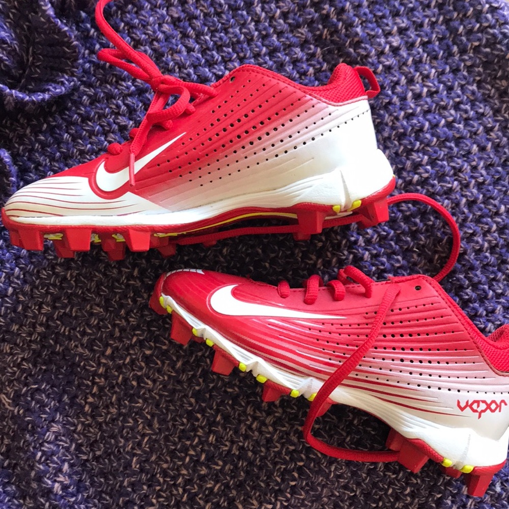 Nike Baseball/Softball/t-ball cleats.  Size 13c.